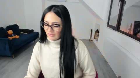 Anya online show from 01.12.26