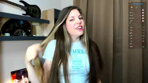 Anya online show from 12.20.25