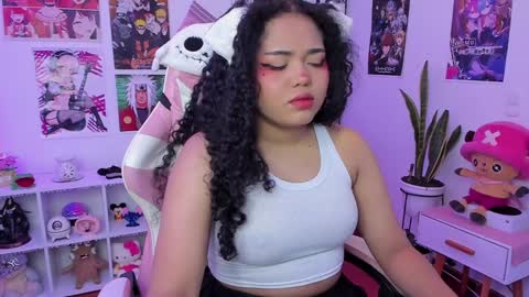 Any online show from 01.04.25