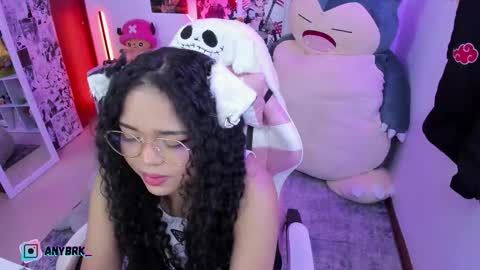 Any online show from 09.19.25