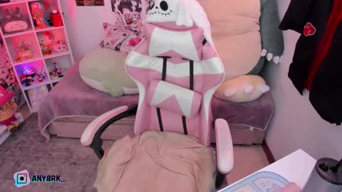 Any online show from 10.27.25