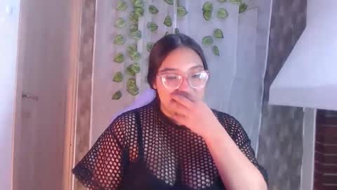 Snapshot of anyeladonemar chatting on 05.11.26 anyeladonemar online show from 05.11.26