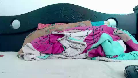 Snapshot of anyelasweetx chatting on 02.15.25 anyelasweetx online show from 02.15.25