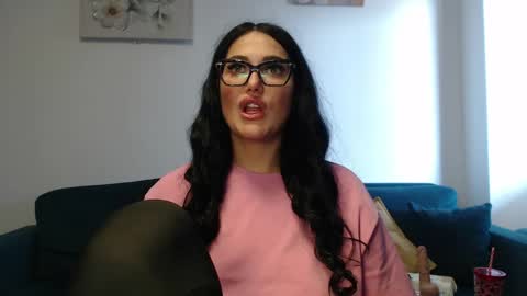 Snapshot of anyevyy chatting on 05.19.26 AnyEvyy online show from 05.19.26