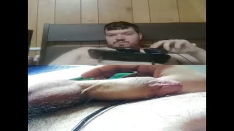 Snapshot of anythingbutordinary chatting on 11.22.25 anythingbutordinary online show from 11.22.25