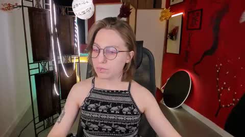 APHEX QUEEN online show from 02.18.25