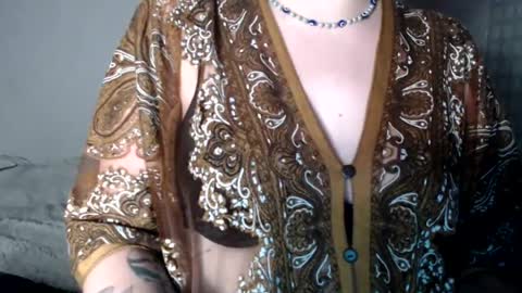 Aphrodite online show from 07.26.26