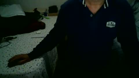 Snapshot of apixaba chatting on 01.03.25 furry bear online show from 01.03.25