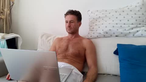 apollobest77 online show from 09.09.25
