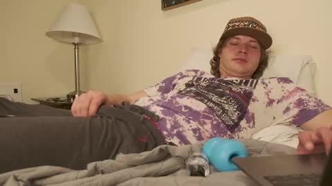 Apollo FleXXX online show from 04.12.26