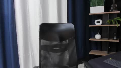 Apolo online show from 12.02.25