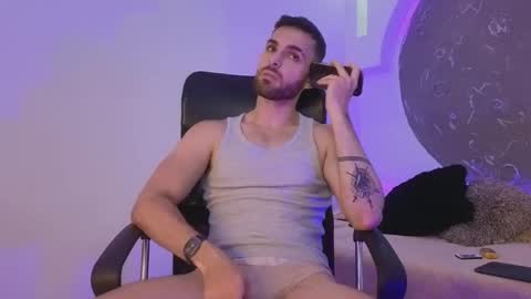 Snapshot of apolo_lux1 chatting on 02.17.26 Apolo Lux online show from 02.17.26