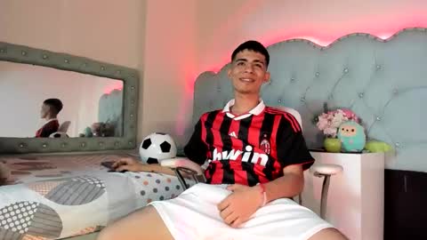 Snapshot of apolo_richards chatting on 02.13.26 Apolo Richards online show from 02.13.26