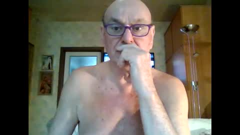 Snapshot of apony58 chatting on 02.08.25 Adam online show from 02.08.25
