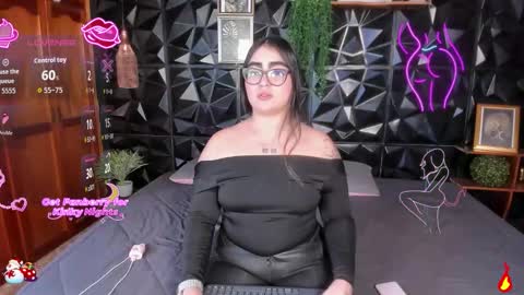 apprilfoxx online show from 01.10.26