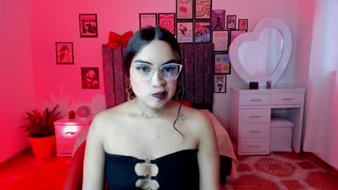 aprhil1 online show from 03.30.26