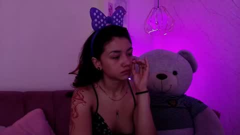   online show from 10.09.25