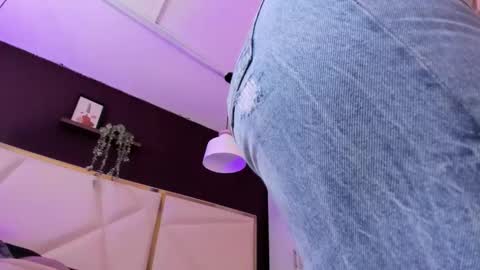 April online show from 11.26.25