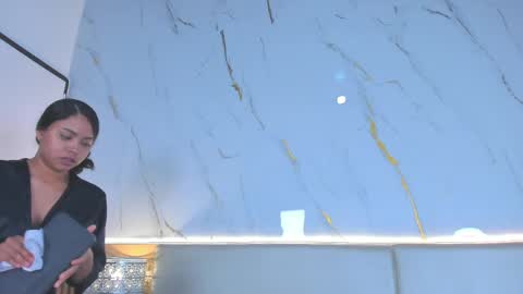 aprilgrey111 online show from 04.15.26