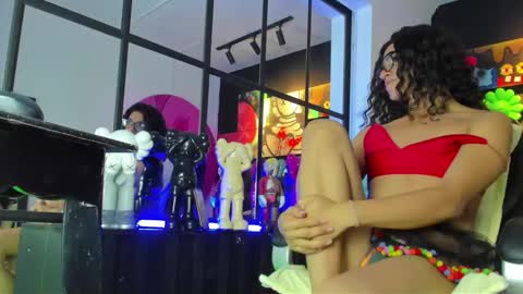 Snapshot of aprill_fox chatting on 01.21.25 aprill_fox online show from 01.21.25