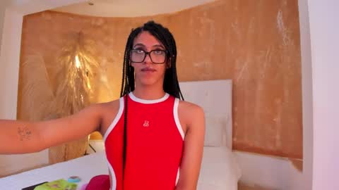 Snapshot of aprill_fox chatting on 02.23.25 aprill_fox online show from 02.23.25