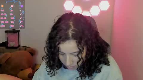 aqua emilly online show from 01.11.25