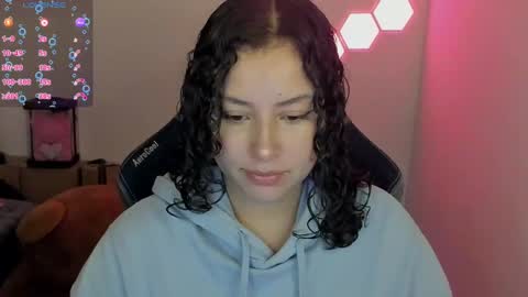 aqua emilly online show from 01.14.25