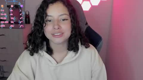 aqua emilly online show from 02.27.25