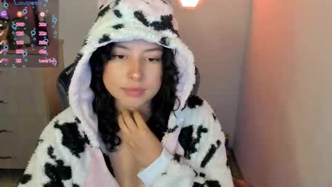 aqua emilly online show from 09.15.25