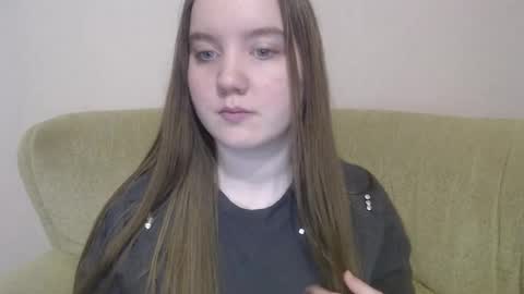 Josefin online show from 11.13.25