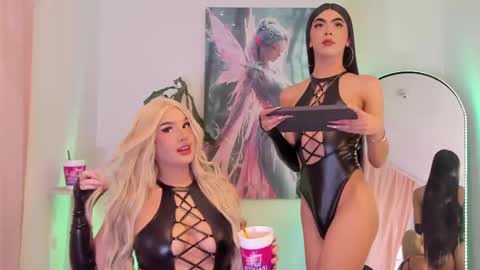 Snapshot of aquariaafairy_ chatting on 09.10.25 aquariaafairy_ online show from 09.10.25