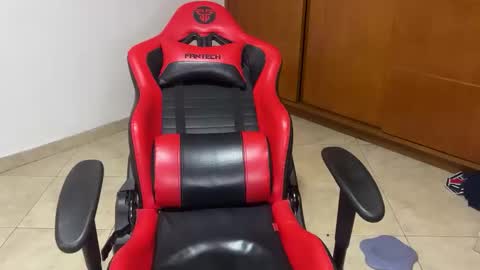 Aquilesmade online show from 12.17.24