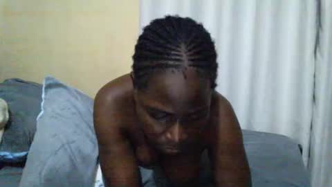 ara bellah online show from 10.22.25