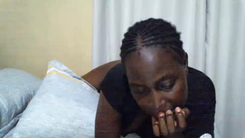 ara bellah online show from 10.25.25