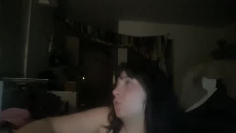 BustyPrincessLeila online show from 10.17.25