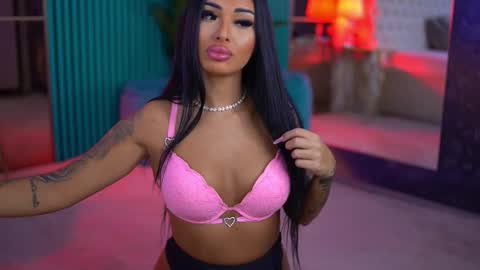 arabellaposh online show from 11.30.25