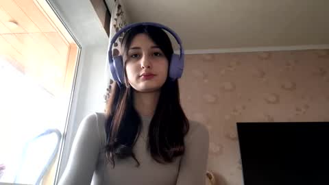 Snapshot of ardellridings chatting on 12.03.25 Mia online show from 12.03.25