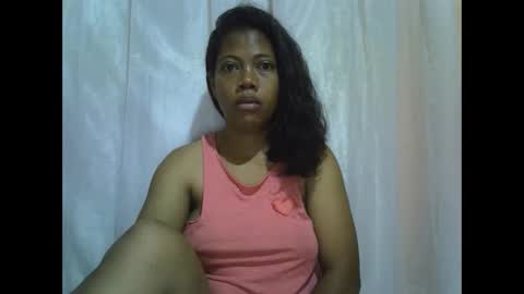 Snapshot of arellah chatting on 02.11.25 arellah online show from 02.11.25