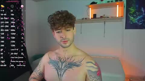 Snapshot of ares_blue chatting on 06.23.26 ares blue online show from 06.23.26