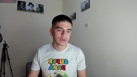 Snapshot of ares_johnsonn chatting on 01.27.25 Ares online show from 01.27.25