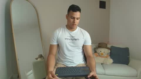 ares levi online show from 02.05.26