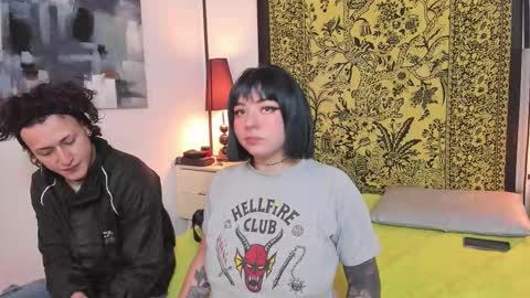 aria y orien  online show from 10.26.25