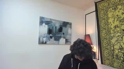 aria y orien  online show from 11.28.25