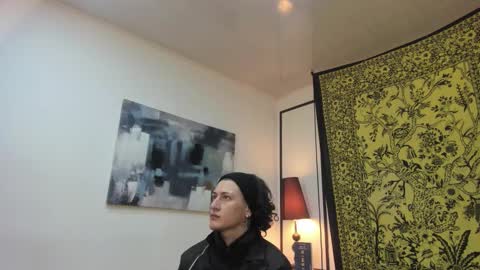 aria y orien  online show from 12.23.25