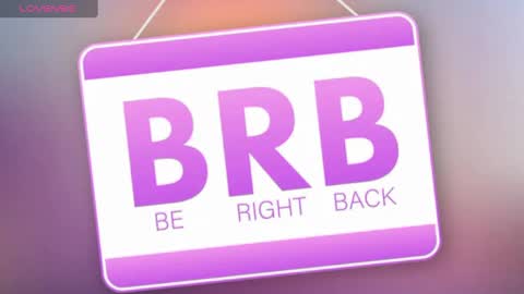 Snapshot of aria_brown_19 chatting on 12.19.24 ARIA online show from 12.19.24