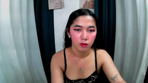 Snapshot of aria_fucks chatting on 04.21.26 ARIA online show from 04.21.26