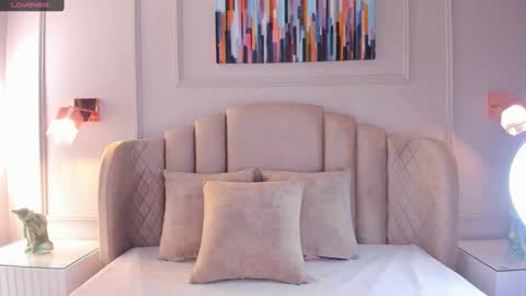 Aria  online show from 01.04.25