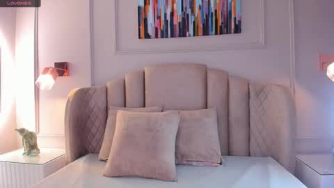 Aria  online show from 01.05.25