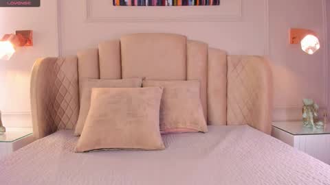 Aria  online show from 01.09.25