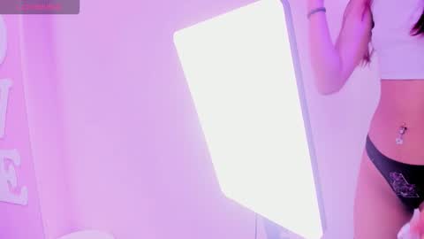 Aria Jones online show from 09.10.25